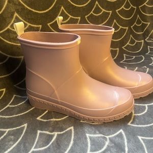 Pink Michael Kors short rain boots